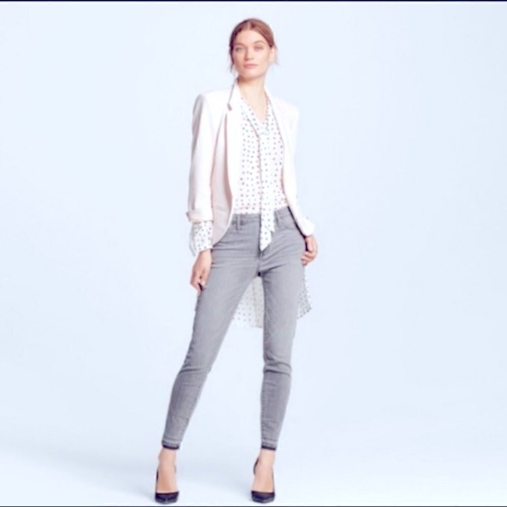 Mossimo  gray High Rise jeggins /Jeans Size: 14